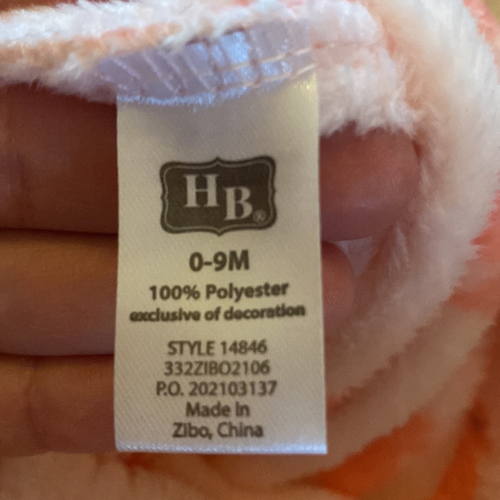 NWT Hudson Baby Triceratops Pink robe and matching stuffed animal. 0-9M - Picture 6 of 7